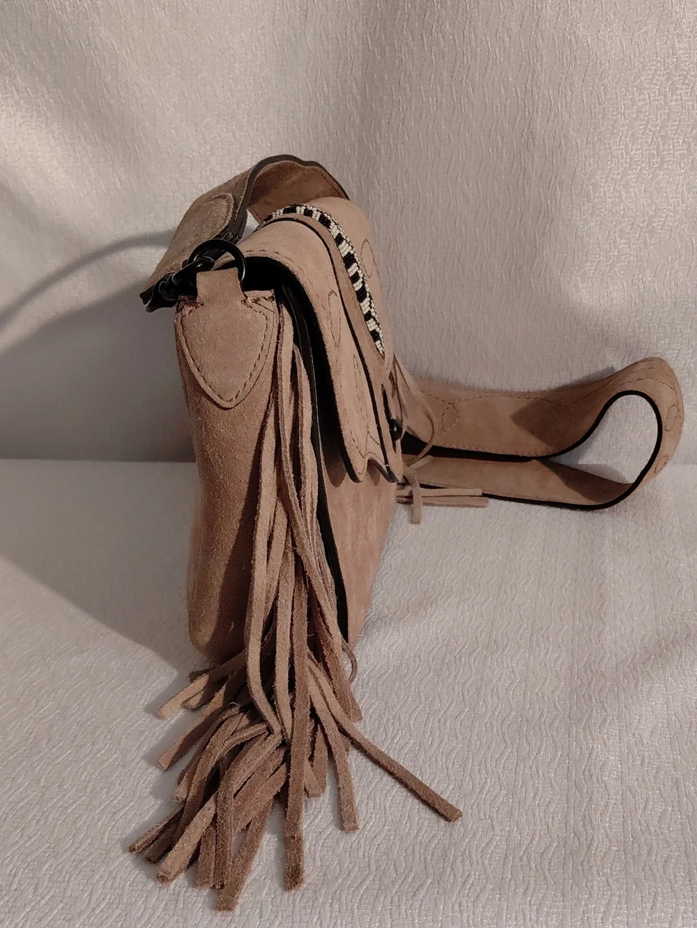 Rebecca Minnecoff Tan Suede Crossbody Bag Wide Strap. NWT